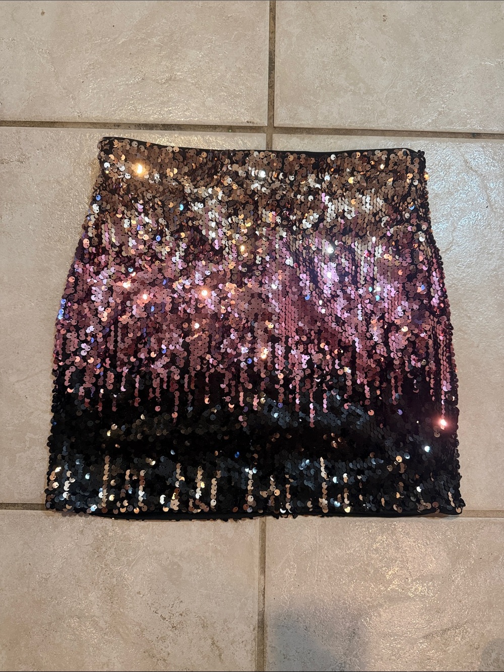 Forever 21 Sequined Ombre Mini Skirt in Pink and Black